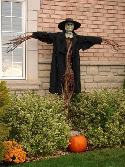 Halloween Scarecrow Outdoor Yard Decoration