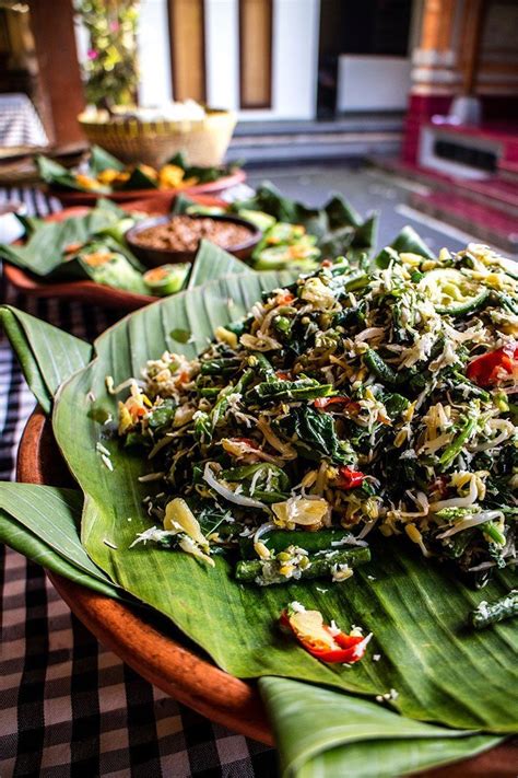 Balinese Jukut Urab and Lamb’s Lettuce