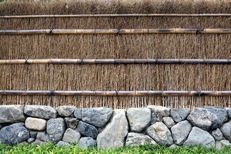 How to Enhance Your Garden with Eco-Friendly Bamboo Fencing?